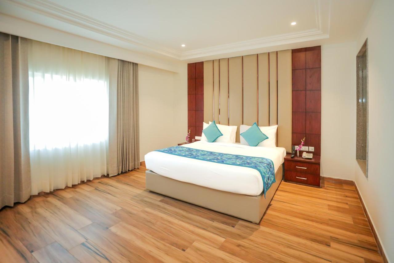 Regenta Place Phagwara By Royal Orchid Hotels Limited Phagwāra Exterior foto