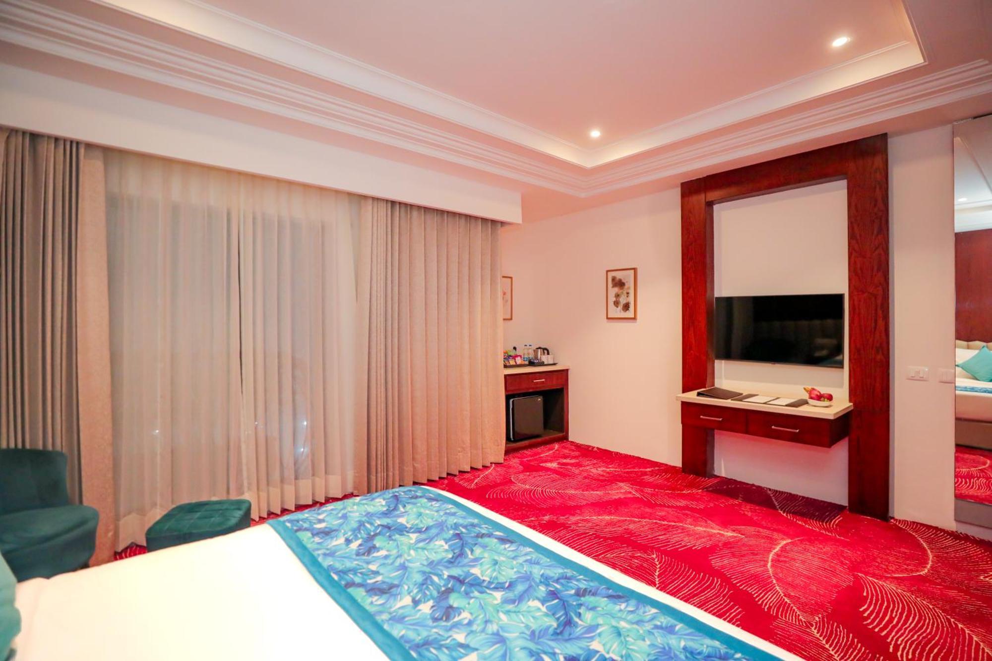 Regenta Place Phagwara By Royal Orchid Hotels Limited Phagwāra Exterior foto